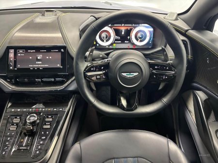 2025 Aston Martin DBX - photo 36