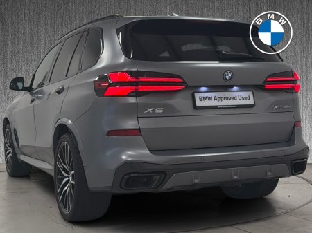 2023 BMW X5 - photo 2