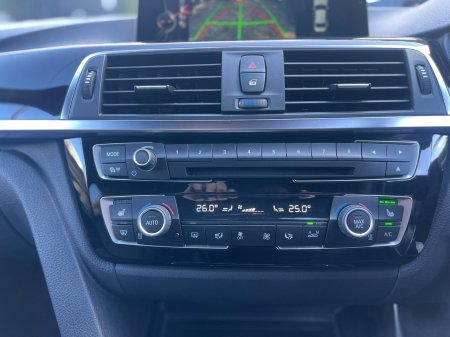 2016 BMW 3-Series - photo 18