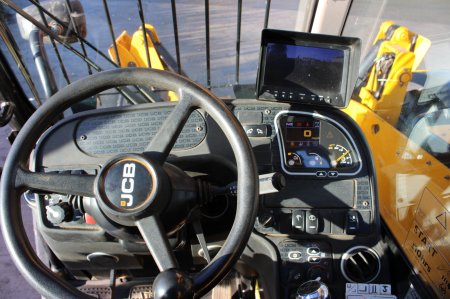 0 JCB  - photo 8