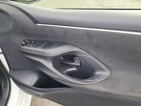 2021 Toyota Yaris - photo 23