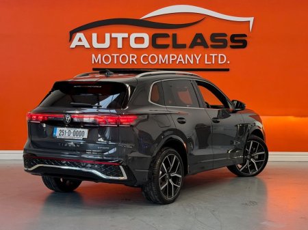 2025 Volkswagen Tiguan - photo 6