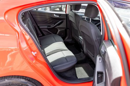 2020 Ford Focus - photo 16