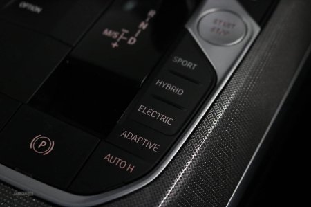 2021 BMW 3-Series - photo 23