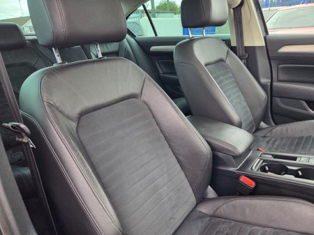 2018 Volkswagen Passat - photo 11