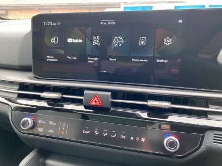 2025 Kia Sportage - photo 24