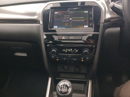 2025 Suzuki Vitara - photo 11