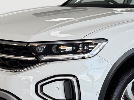 2023 Volkswagen T-Roc - photo 9