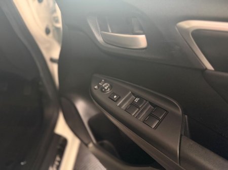 2013 Honda Fit - photo 13