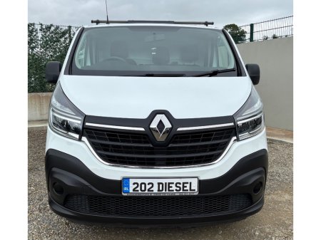 2020 Renault Trafic - photo 2