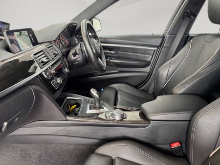 2016 BMW 3-Series - photo 17