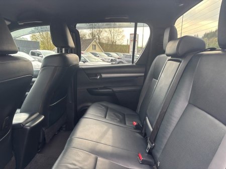 2024 Toyota Hilux - photo 7