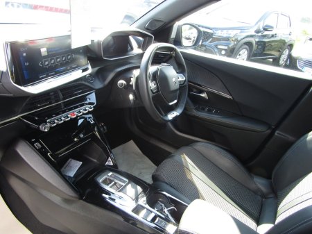 2023 Peugeot 2008 - photo 8