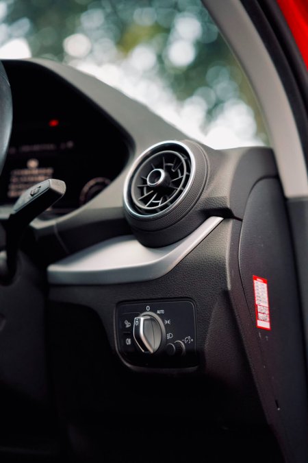 2018 Audi Q2 - photo 11