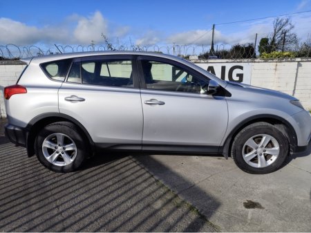 2014 Toyota RAV4 - photo 5