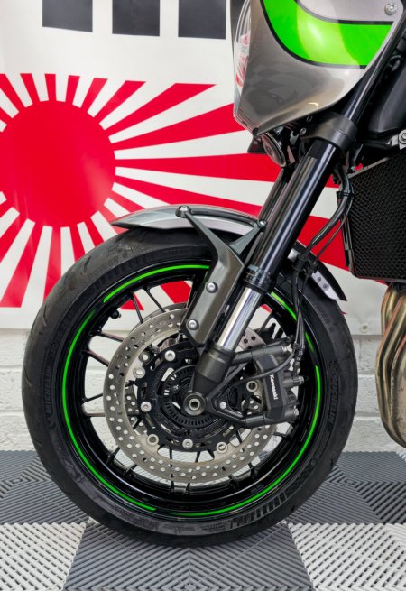 2020 Kawasaki Z 900 RS - photo 34