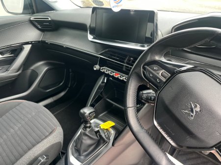 2021 Peugeot 2008 - photo 9