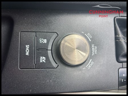 2018 Lexus IS - photo 25
