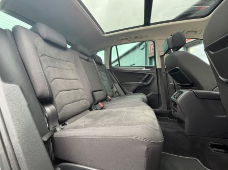 2017 Volkswagen Tiguan - photo 23