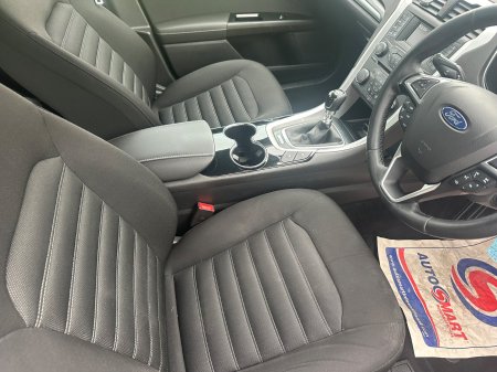 2016 Ford Mondeo - photo 9