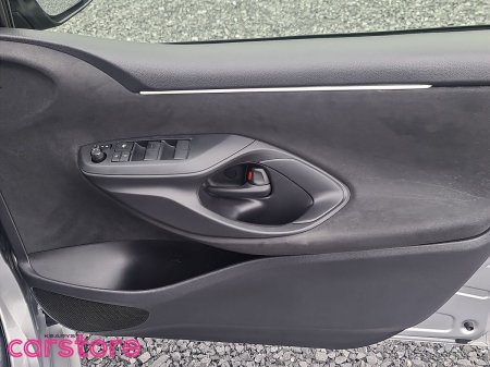 2022 Toyota Yaris - photo 19