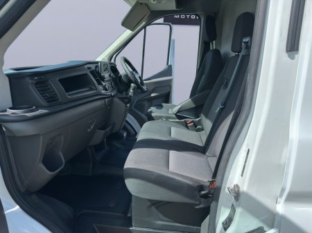2019 Ford Transit - photo 12