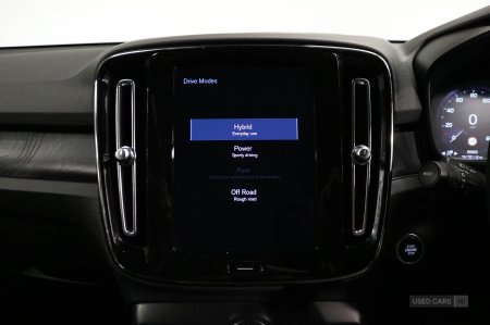 2023 Volvo XC40 - photo 37