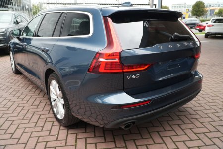 2020 Volvo V60 - photo 6
