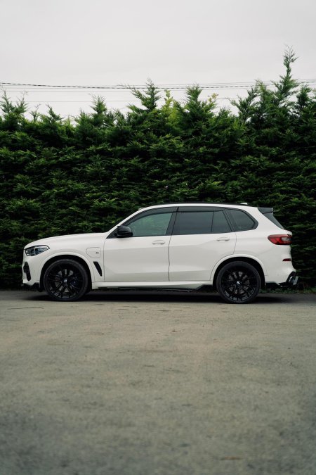 2021 BMW X5 - photo 2