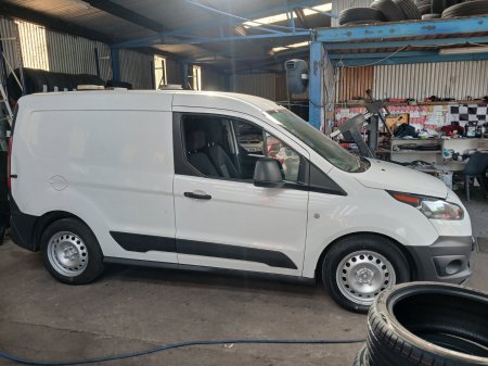 2018 Ford Transit - photo 11