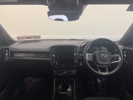 2022 Volvo XC40 - photo 8