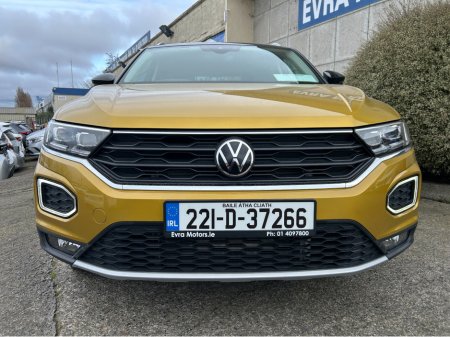 2022 Volkswagen T-Roc - photo 2