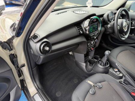 2020 Mini Cooper - photo 46