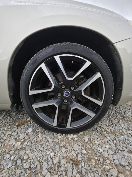 2017 Volvo V60 - photo 24