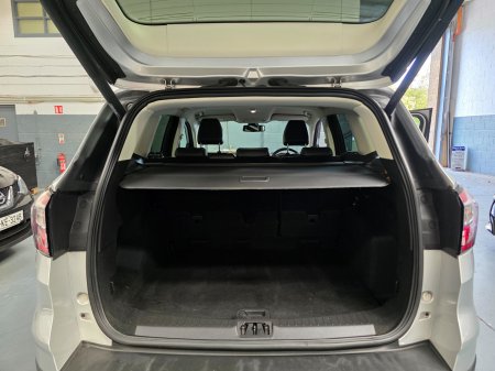 2017 Ford Kuga - photo 13