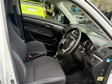 2014 Suzuki Swift - photo 7