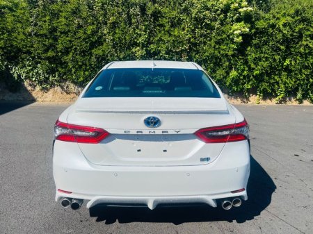 2023 Toyota Camry - photo 7