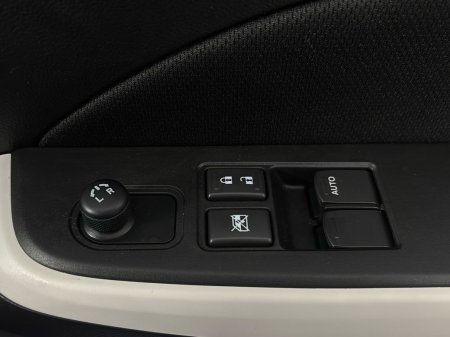 2024 Suzuki Swift - photo 27
