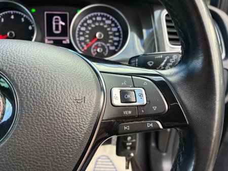 2020 Volkswagen Golf - photo 21
