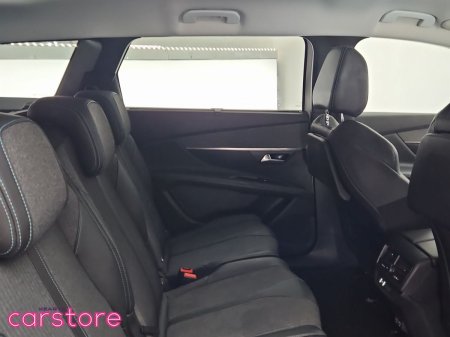 2021 Peugeot 5008 - photo 10