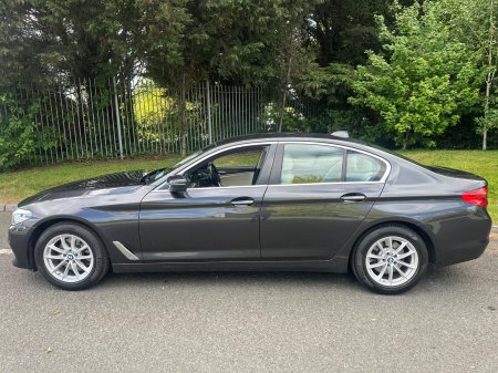 2018 BMW 5-Series - photo 6
