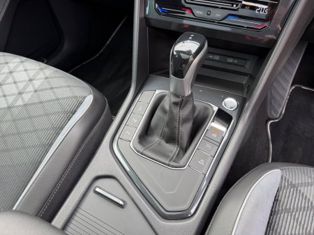 2024 Volkswagen Tiguan - photo 20