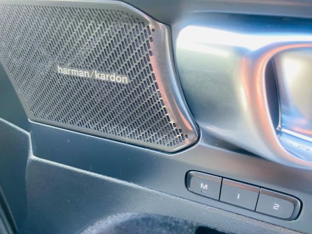 2023 Volvo XC40 - photo 20