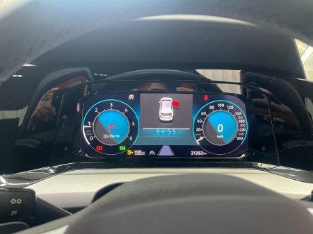2023 Volkswagen Golf - photo 10