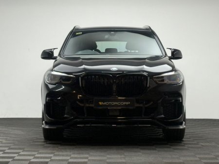 2021 BMW X5 - photo 2