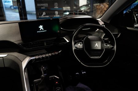 2023 Peugeot 5008 - photo 17