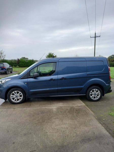 2021 Ford Transit - photo 4