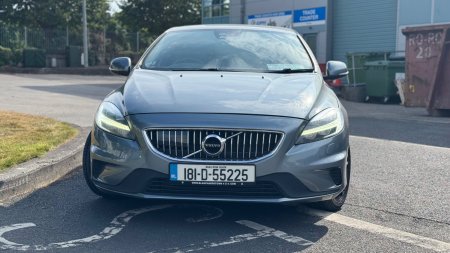 2018 Volvo V40 - photo 2