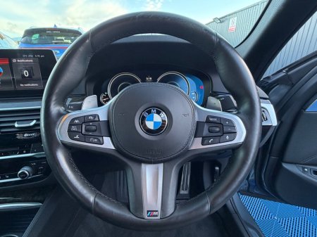 2017 BMW 5-Series - photo 25