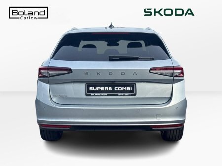 2027 Skoda Superb - photo 12